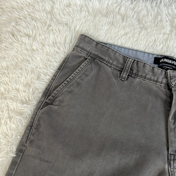 Quiksilver Grey Straight Denim Style Shorts - Picture 3 of 10